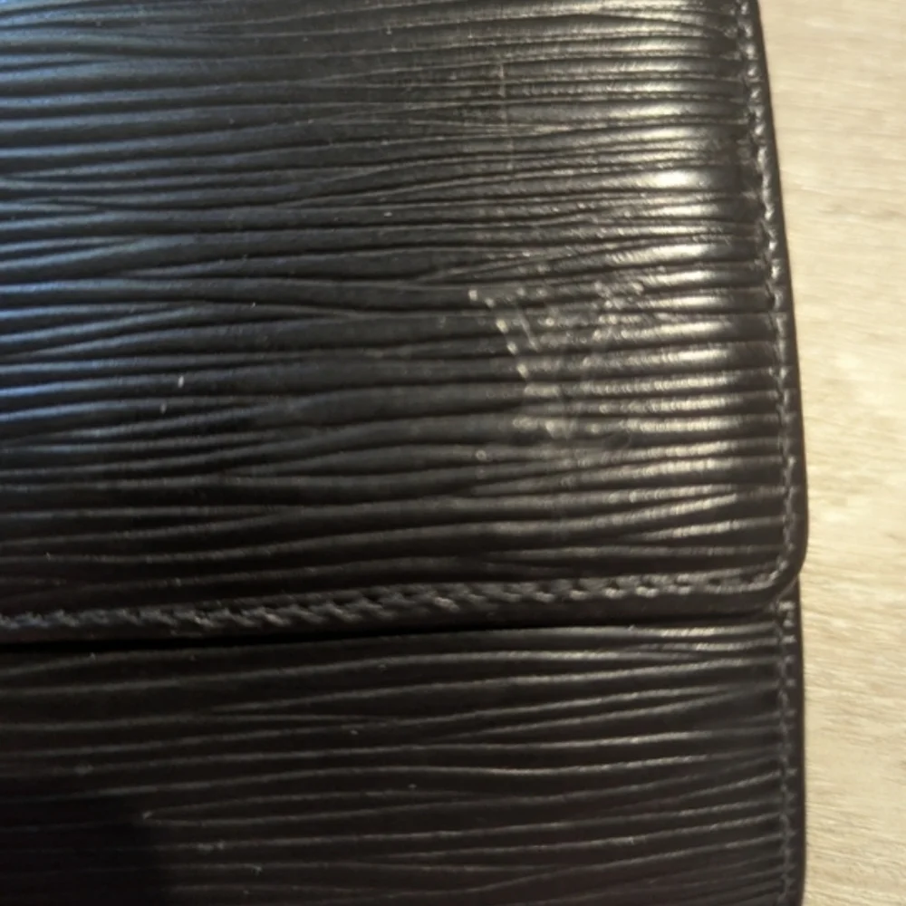 Louis Vuitton Epi Leather Wallet